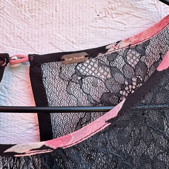 Free People Daphne Floral Blouse - Picture 2 of 3